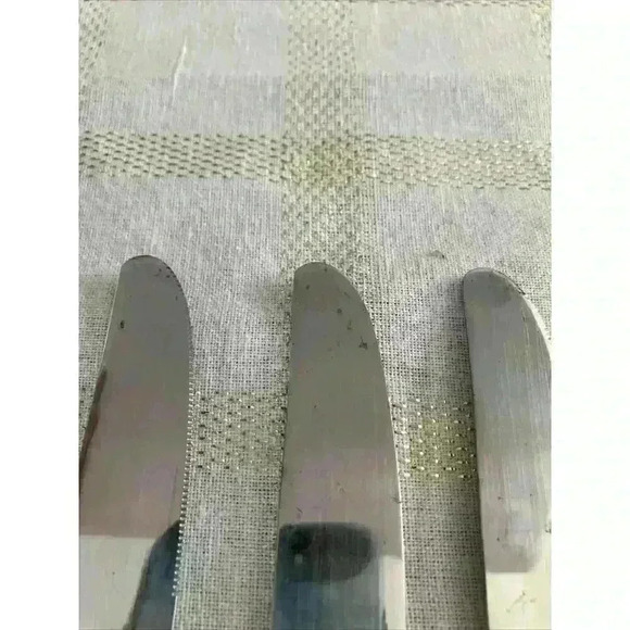 3 - Oneida‎ ISLET All Glossy 18/10 Stainless Korea Flatware 9" DINNER KNIVES - Picture 2 of 7